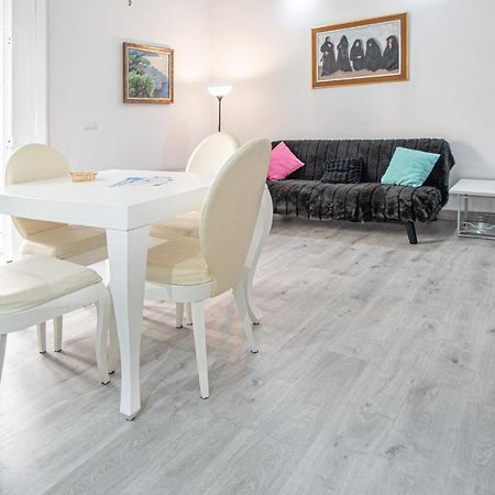 Apartamento El Cobijo De Cádiz Exterior foto